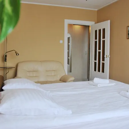Ccc - Cheap, Clean & Cosy *
